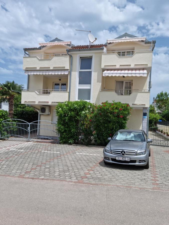 Apartments Zoretic マリンスカ エクステリア 写真